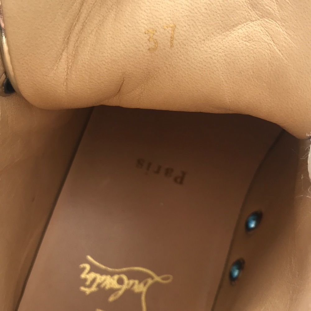 Louboutin authentic sneakers - Picture 3 of 7